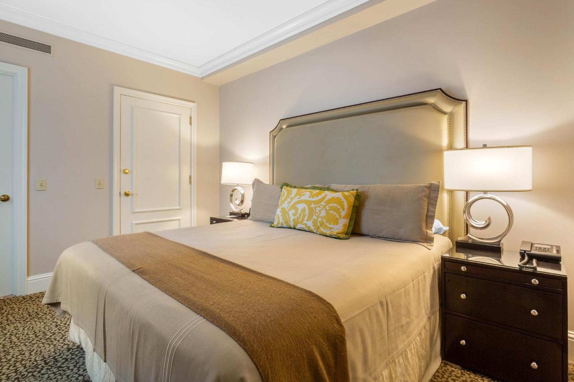 Rockefeller Terrace Suite  - 1 King Bed